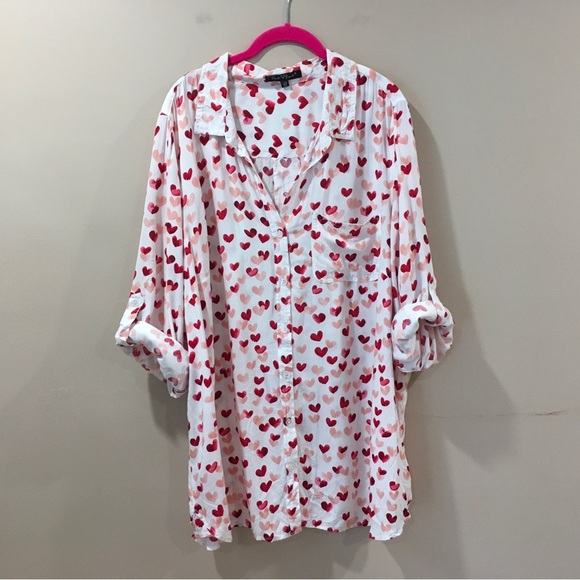 Velvet Heart Elisa Heart Print Shirt Plus 3X Button Front V Neck Roll Tab Sleeve - Picture 1 of 7
